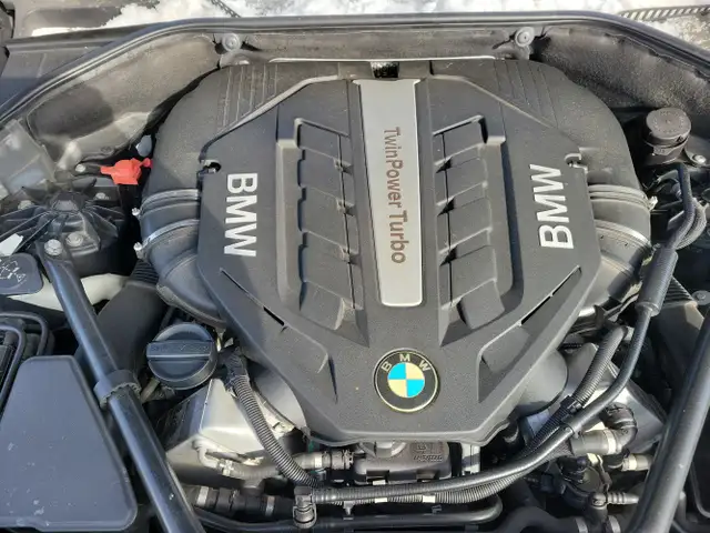 2013 BMW 5 Series - Photo 30