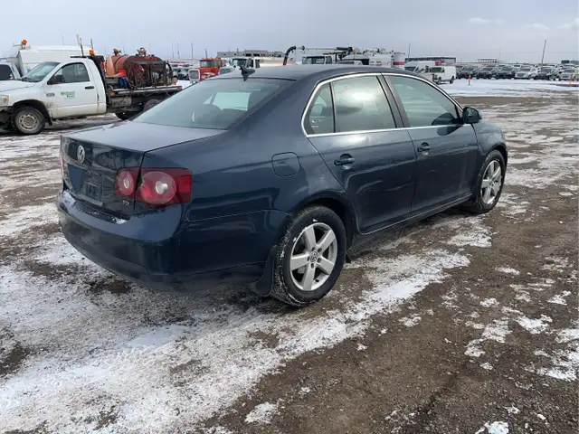 2009 Volkswagen Jetta - Photo 12