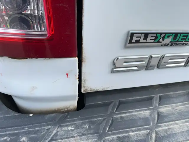 2011 GMC Sierra 1500 - Photo 27