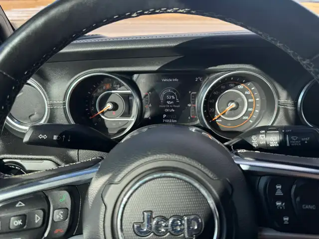 2019 Jeep Wrangler Sahara 4X4 - Photo 13