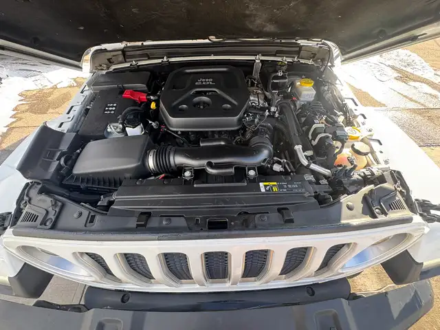 2019 Jeep Wrangler Sahara 4X4 - Photo 29