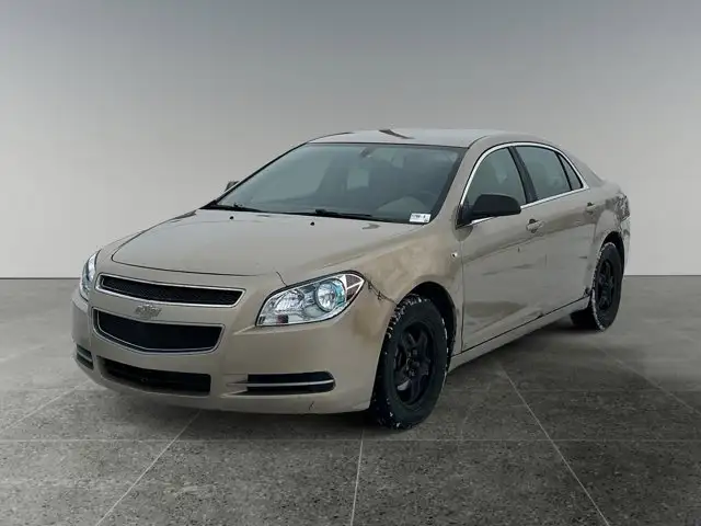 2008 Chevrolet Malibu LS / FWD