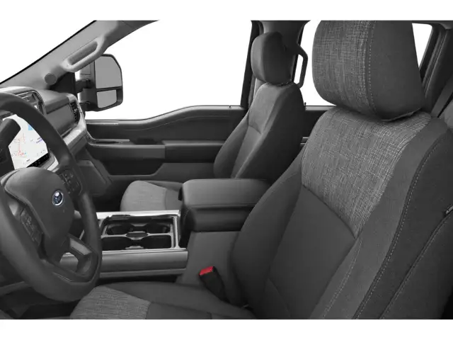 2026 Ford F-250 XLT - Photo 6