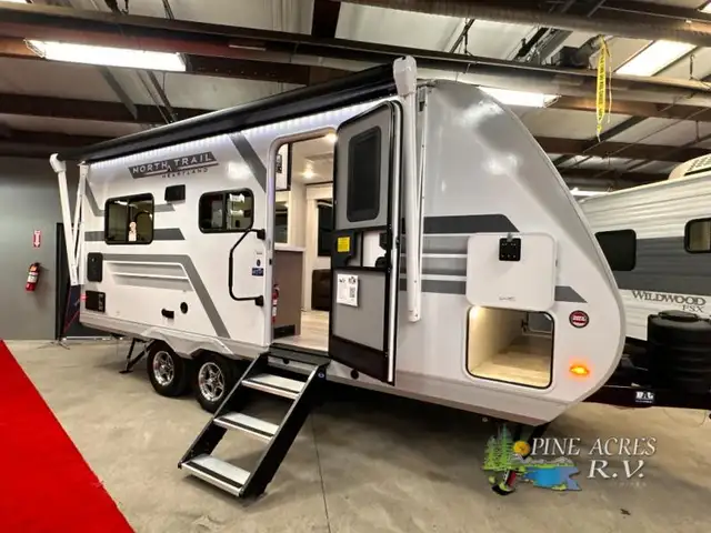 2026 Heartland North Trail 190MB Murphy Bed & Light Couples - Photo 4