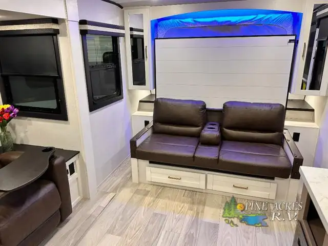 2026 Heartland North Trail 190MB Murphy Bed & Light Couples - Photo 12