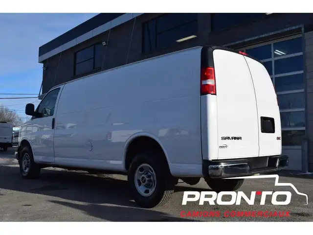 2022 GMC Savana Cargo Van 3500  Allonger  Moteur 6.0L V8  C - Photo 6