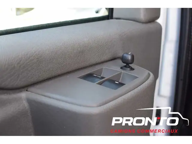 2022 GMC Savana Cargo Van 3500  Allonger  Moteur 6.0L V8  C - Photo 18