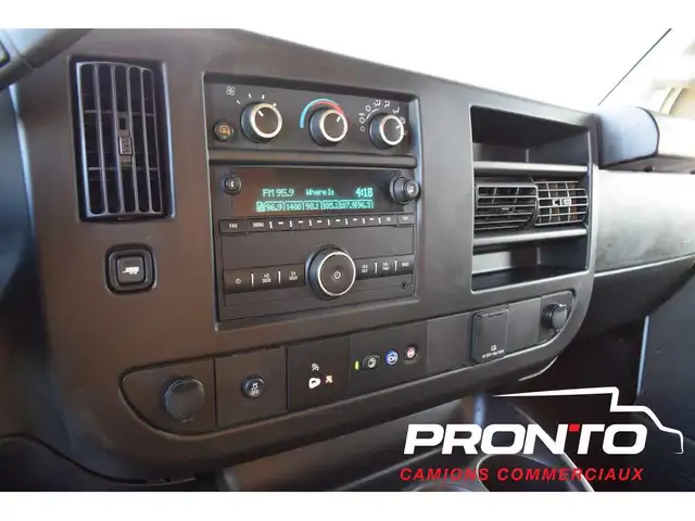 2022 GMC Savana Cargo Van 3500  Allonger  Moteur 6.0L V8  C - Photo 20