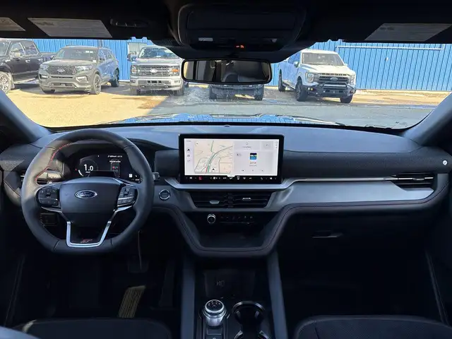 2026 Ford Explorer ST 400A - Photo 24