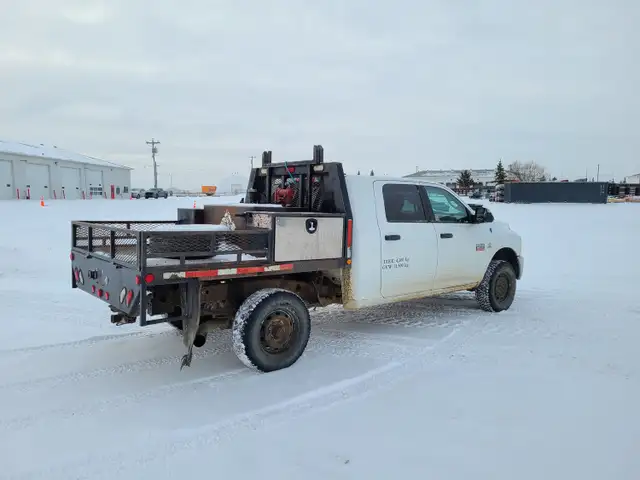 2012 Dodge Ram 3500 - Photo 3