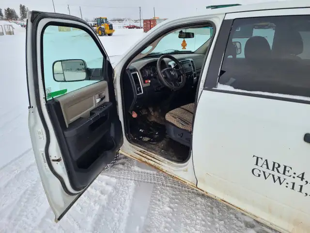 2012 Dodge Ram 3500 - Photo 9