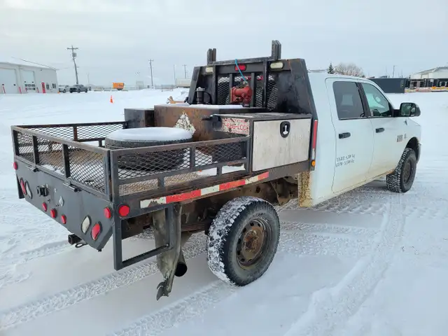 2012 Dodge Ram 3500 - Photo 22