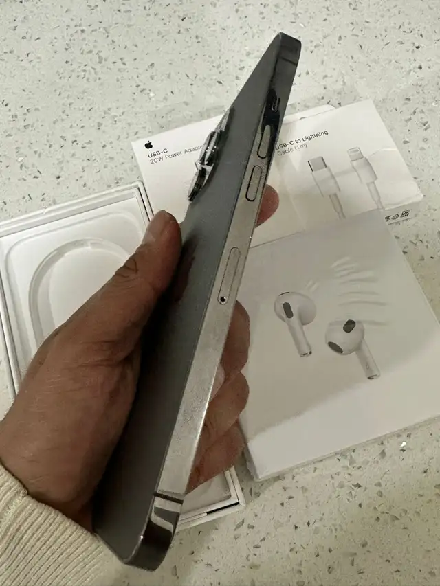 iPhone 12 pro max – 128GB   AirPods Pkg/Delivery Available - Photo 3