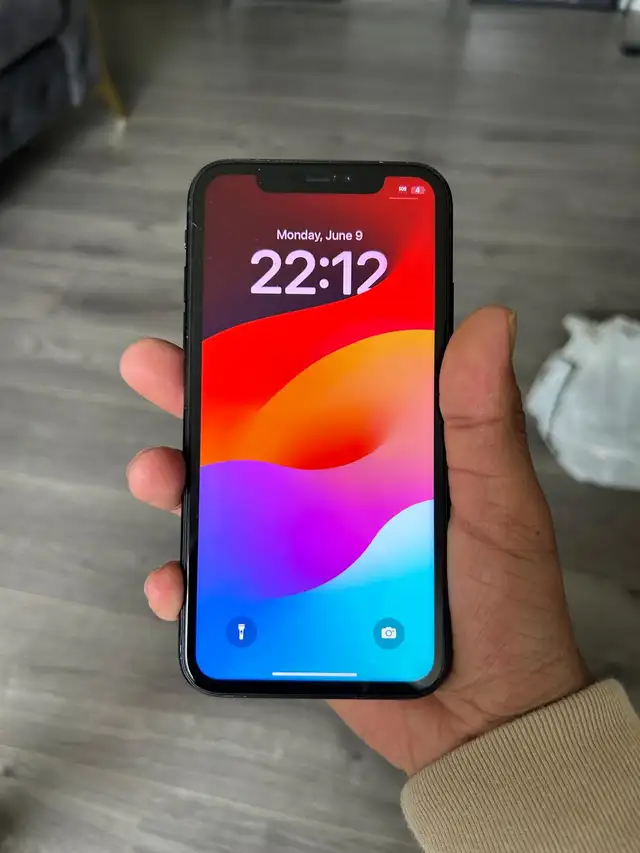 iPhone XR 256GB Unlocked