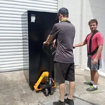 Vending Machine Repair - Photo 8