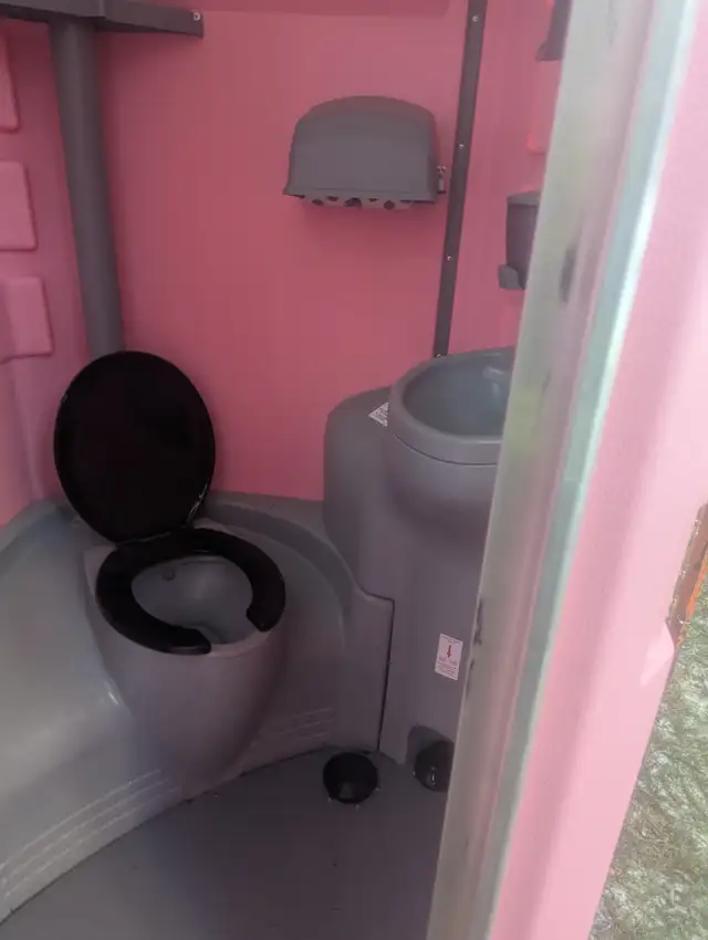 Porta Potty Rentals- Perfect for Outdoor Events & More! - Photo 7
