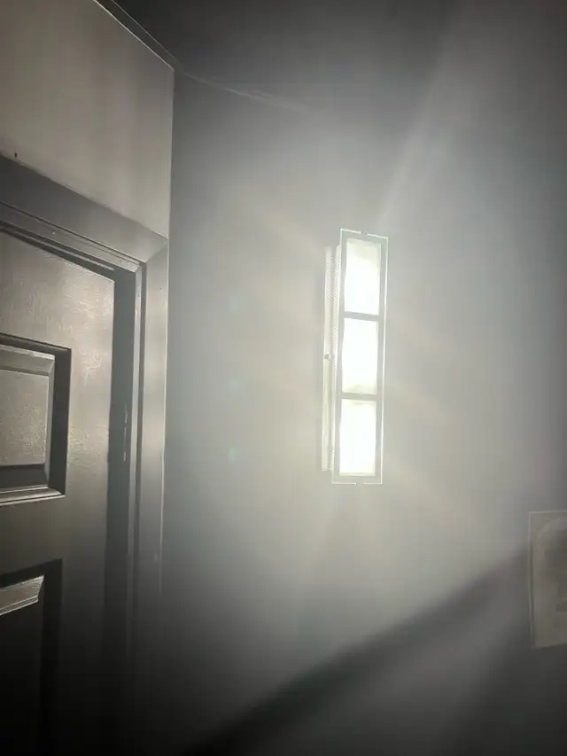 5 modern LED wall fixtures