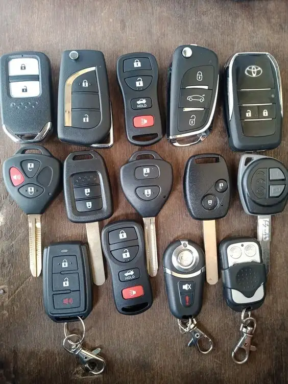 Brampton Locksmiths - Door Locks Install / Rekey - Photo 3