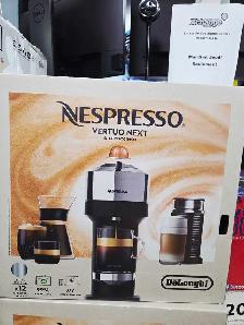 Machine nespresso   mousseur