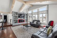 Beautifully Updated 5bdrm Family Home sitting on prime 2.5acres - Photo 6