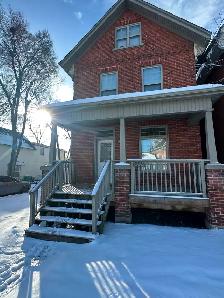 Stunning Main Floor Apartment Close To It All