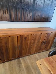 Beautiful Side Board/Hallway Cabinet - Photo 4