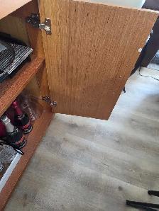 Beautiful Side Board/Hallway Cabinet - Photo 7