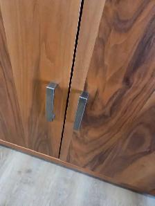 Beautiful Side Board/Hallway Cabinet - Photo 9