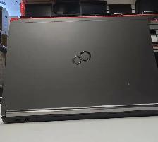Fujitsu Lifebook E754 i7-4600M 16Go Ram SSD 512Go 15,6po HDMI - Photo 4