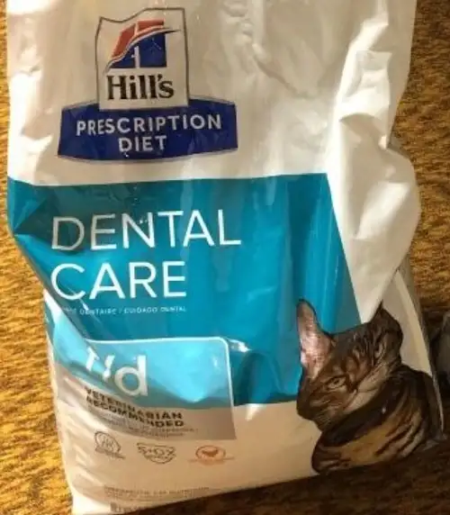 Cat Food 16 Lbs $20,  Hill‘’s Prescription Diet t/d Dental Care