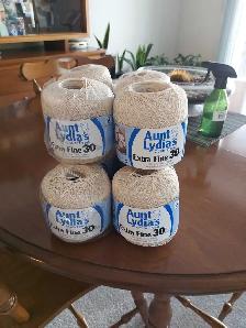 Threat Aunt Lydia's - Photo 2