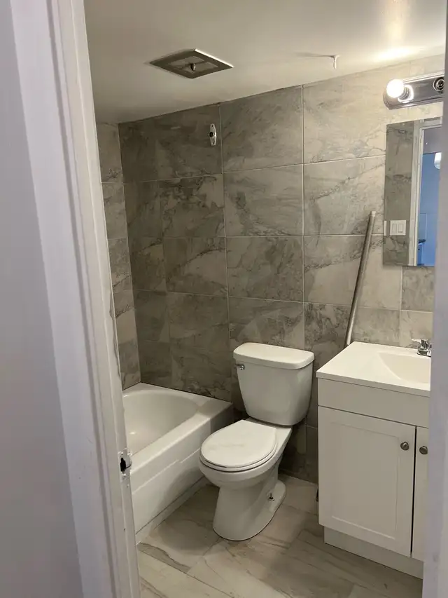 3 1/2 METRO COTE-VERTU (TOUT-INCLUS) REM BOIS-FRANC - Photo 4