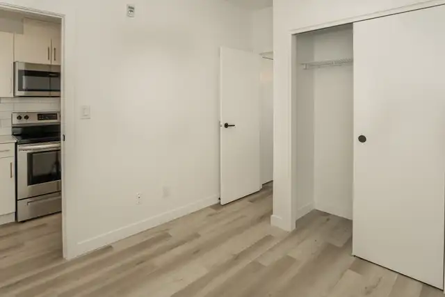 1 Bedroom Apartment! Available For April 1st! - Photo 7