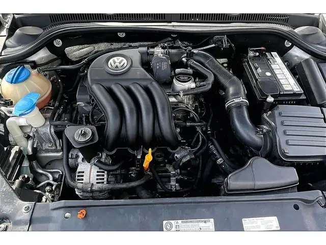 2012 Volkswagen Jetta Sedan Trendline 5Spd Manual | AS IS | FWD - Photo 9