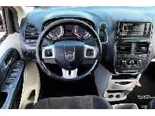 2015 Dodge Grand Caravan SXT | Stow n Go | AS IS | FWD - Photo 5