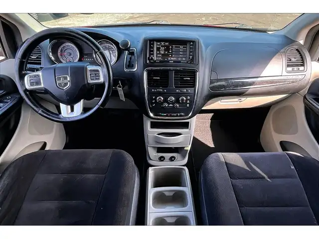 2015 Dodge Grand Caravan SXT | Stow n Go | AS IS | FWD - Photo 15