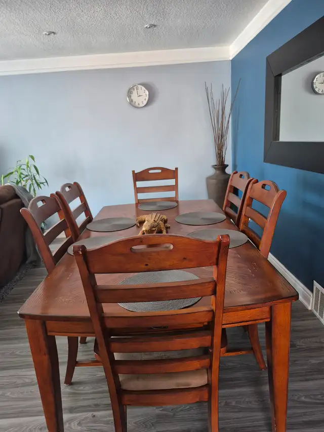 Furniture Sale - Photo 3