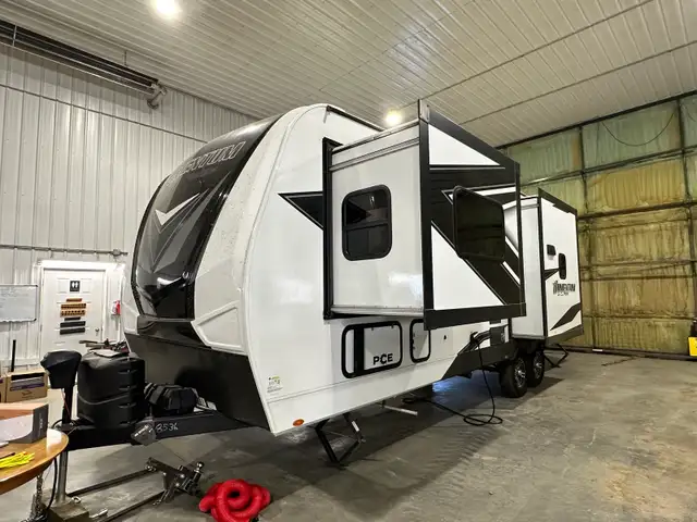 2023 Grand Design Tow Hauler G-Class - Photo 2