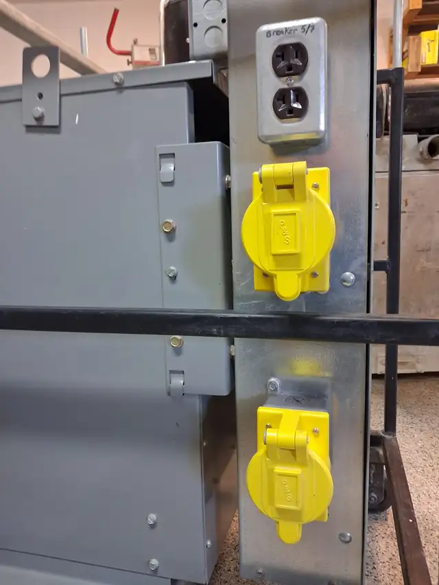 45 kVA Portable Power Distribution Unit – 600V to 208Y/120V - Photo 5