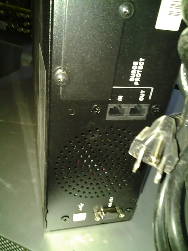 MINUTEMAN UPS LINE INTERACTIVE 1500VA 1050 WATTS UPS PRO1500RT2U - Photo 2