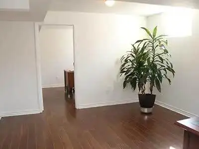 legal basement - Photo 2