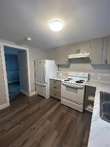 1 Bed-laundry on site, parking available, $1,400 all inclusive