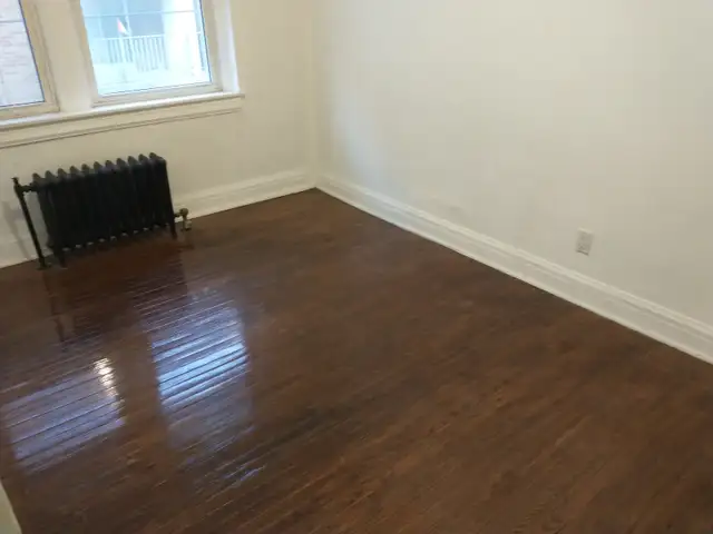 Large 1 bedroom apt. Jackson Park. Incl. Heat/Water. $1200 - Photo 4