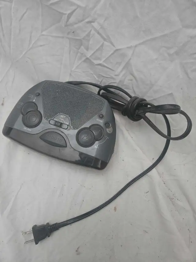 GE Digital Clock - Photo 2