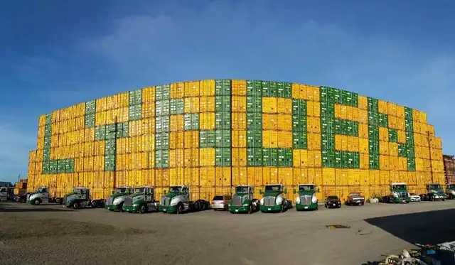 SINGLE AND TEAM DRIVERS WANTED - Photo 5