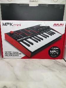 AKAI MPK MINI 25 NOTE KEYBOARD