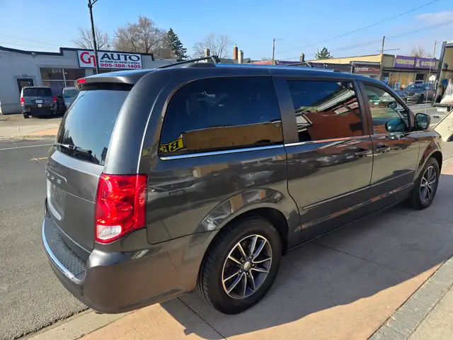 2016 Dodge Grand Caravan - Photo 6