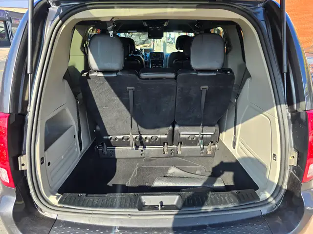 2016 Dodge Grand Caravan - Photo 11