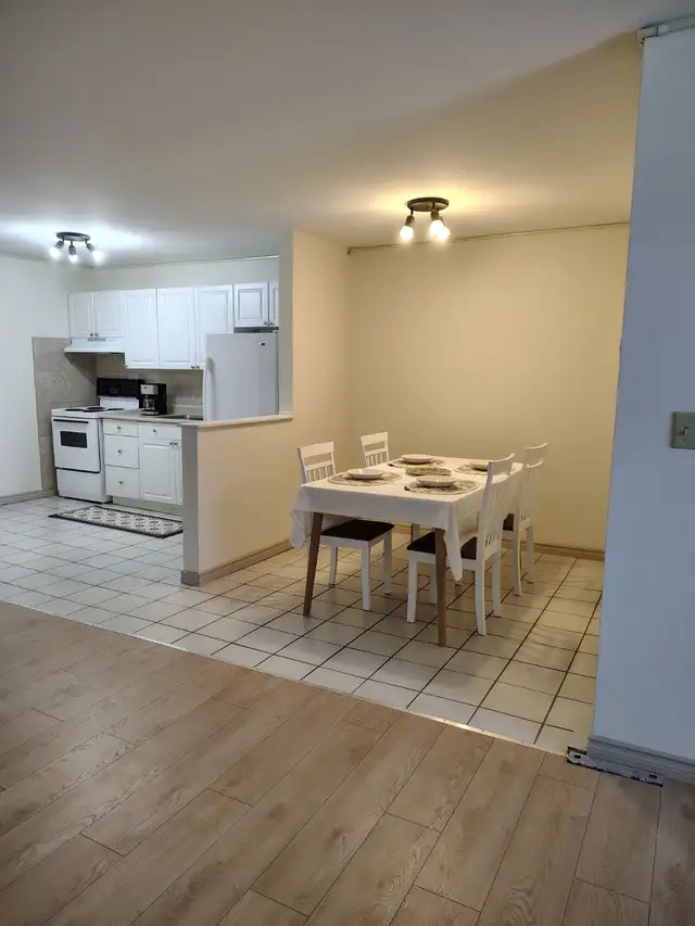 Downtown finest 1 bedroom with office - Photo 2