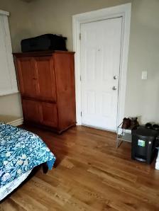 Furnished Room Near USask – $800 All Inclusive - Photo 2